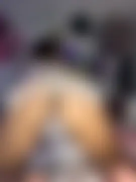 maisie_goldxx's Live Sex Cam Show