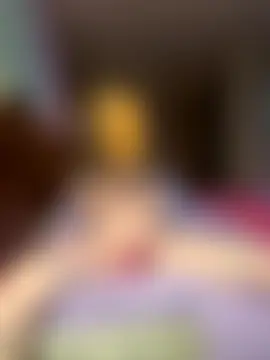 Milf-N-Kookies' Webcam Show