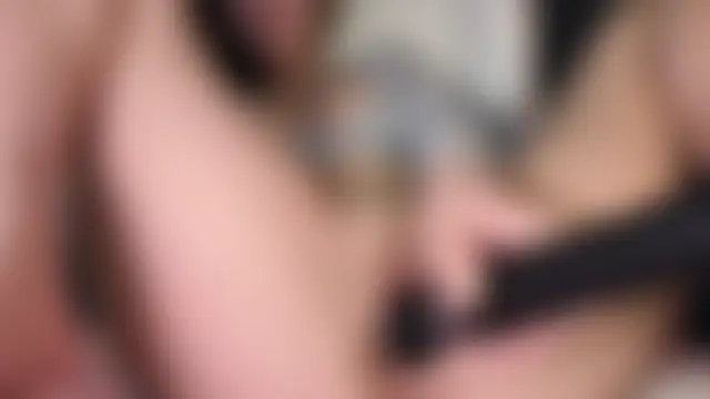 Ella_lee15's Webcam Show