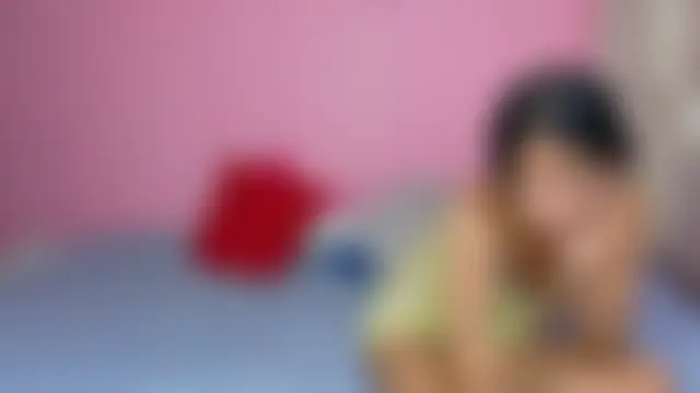 strawberrymia68's Webcam Show