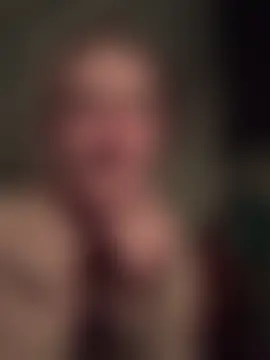 GoldenFlameGoddess' Live Sex Cam Show