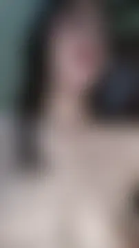 Emily-hottson's Webcam Show