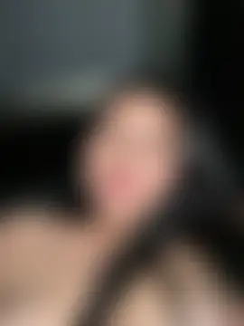 andrea_gomes_'s Webcam Show