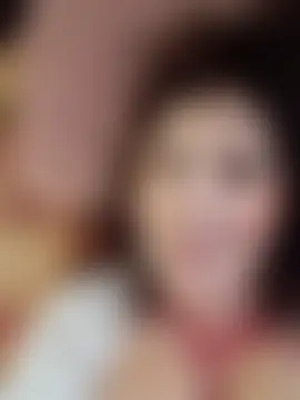 GypsyEsmeralda's Live Sex Cam Show