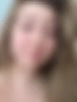 curvyflawless' Webcam Show