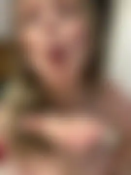 madamlillyrose's Live Sex Cam Show