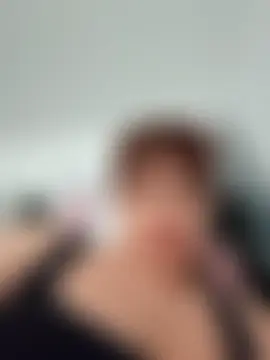 AvaDivaMilf's Live Sex Cam Show