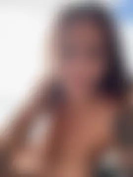 Ninabigtitied's Live Sex Cam Show