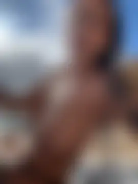 Ninabigtitied's Webcam Show