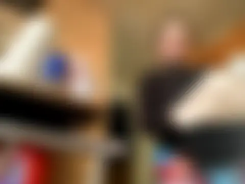 Snowbunnycake_131's Webcam Show