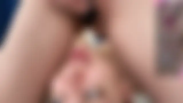 Brilliant-Kiss' Webcam Show