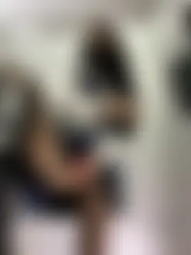 xiao-Lin's Live Sex Cam Show