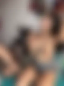 PamelaFtMia's Webcam Show