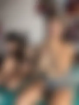 PamelaFtMia's Webcam Show