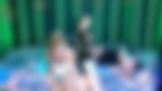 queen-001's Webcam Show