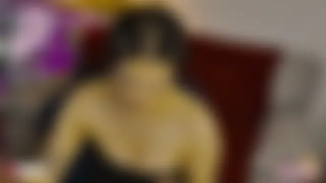 LoraShines' Live Sex Cam Show