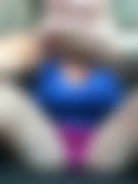 Lizzyloo's Webcam Show