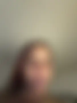 Realwetpussy's Live Sex Cam Show