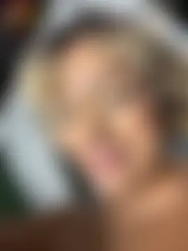 MystiqueXXX's Webcam Show