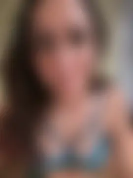 YourQueen18's Live Sex Cam Show