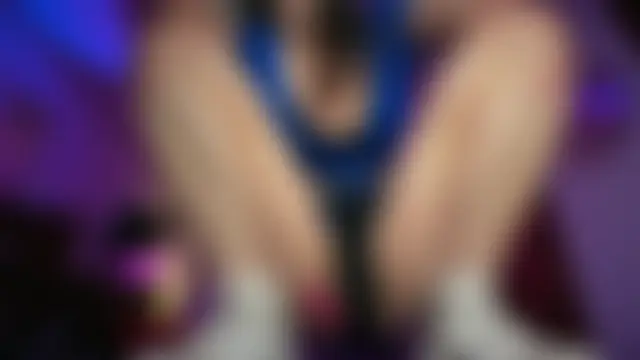 GennaJames' Webcam Show