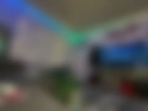 moan4mona's Webcam Show