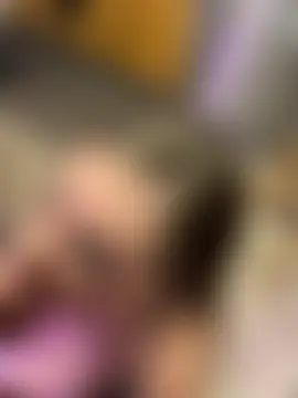 ItsDanniG's Webcam Show