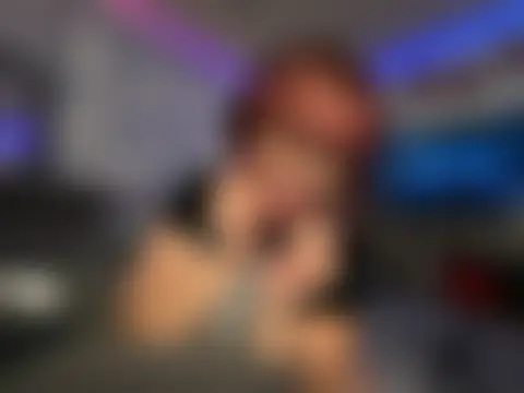 moan4mona's Webcam Show