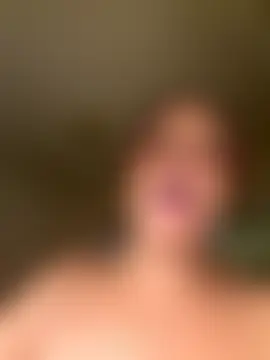 Realwetpussy's Webcam Show