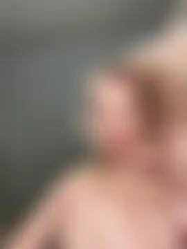 AnikaBest's Live Sex Cam Show