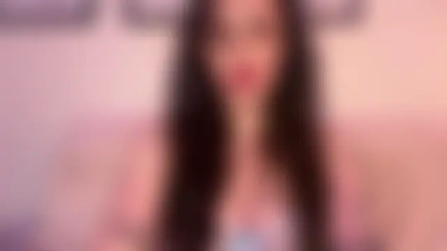 MuckyMILF's Live Sex Cam Show