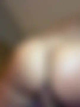 zui_lu's Live Sex Cam Show