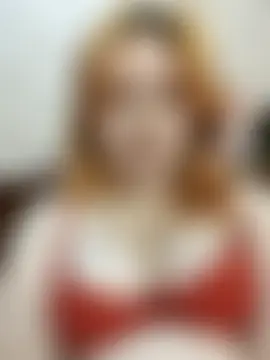 MiaKissy's Live Sex Cam Show