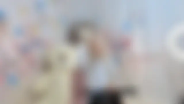 ViollaBloom's Live Sex Cam Show