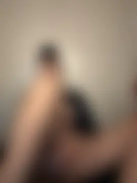 nikkiloveee's Webcam Show