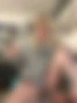 seeunexttuesday's Live Sex Cam Show