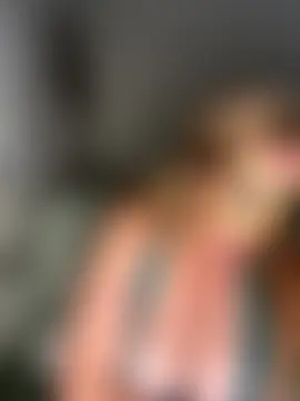 largeboobies30's Live Sex Cam Show