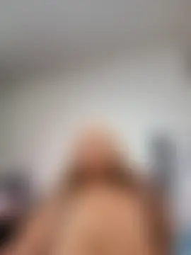 LaReineCleo's Live Sex Cam Show