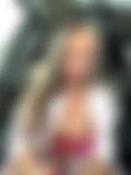 Alimela's Live Sex Cam Show