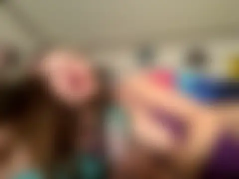 IvanaPlenty's Live Sex Cam Show