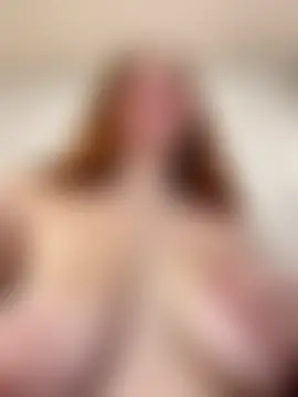 MilaRed69's Live Sex Cam Show