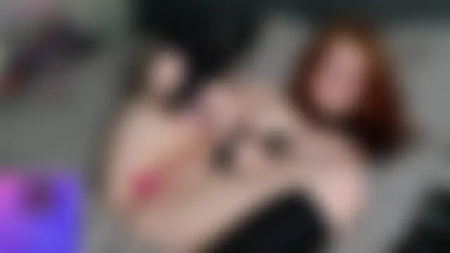 Strawberryfoxx's Live Sex Cam Show