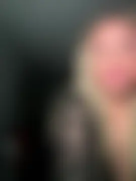 naughtychelseaxox's Live Sex Cam Show