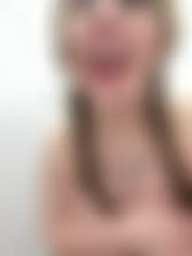 FroggyAnna's Webcam Show