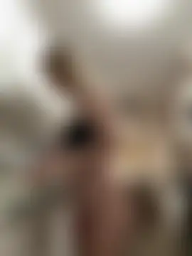 rileylovesyou's Live Sex Cam Show