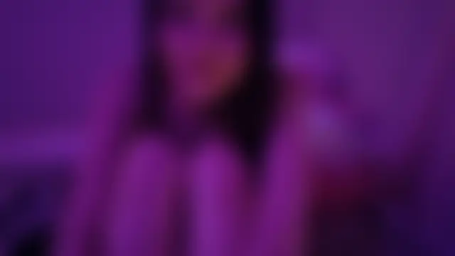 luvvivii's Webcam Show