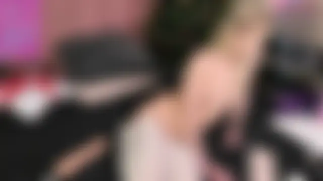 webpetite's Live Sex Cam Show