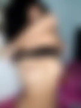 CurlyBitch's Webcam Show