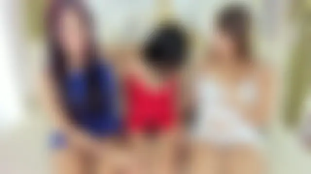 Hot_pretty_girls' Webcam Show