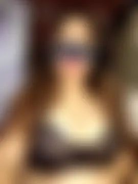 Alsummi70's Live Sex Cam Show